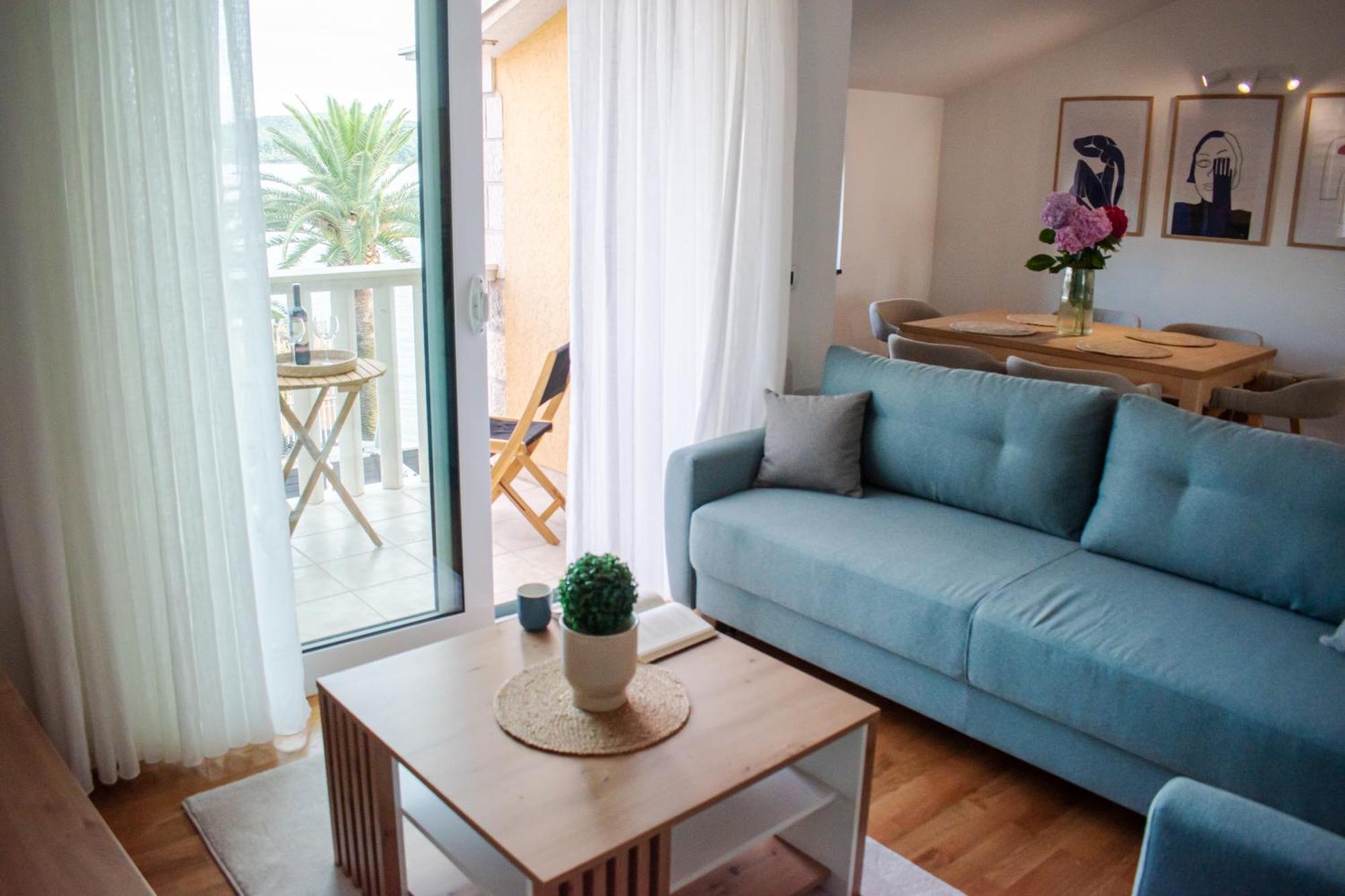 City Center Apartments Тиват Экстерьер фото